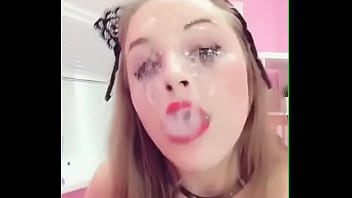 Es Lo Que Merecen Las Putas.