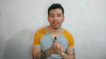 Joven Medico Es Penetrado Por Su Jefe! El Doctor Maduro Dotado De 23cm De Verga Gruesa En El Cubiculo Del Hospital ! Relato Sexual