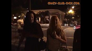 Lesbiansexinpublic