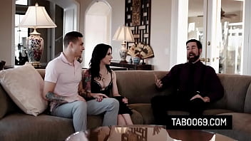 Sexy Teen Slut Anna De Ville Fucks With Her Boyfriend And His Stepdad