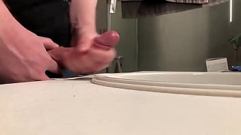 Jerking Off In The Bathroom - cumshot, amateur, masturbation, norwegian, big-dick - Video 771520