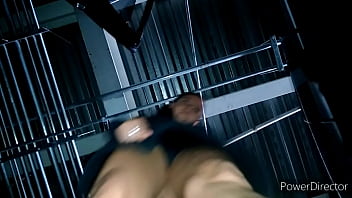 Mi Vecina Me Muestra Su Tanguita 1/9