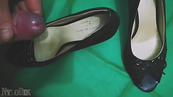 Nylodik Fetishdiary Ep.1 _my Girlfriend' Mom' Shoes_