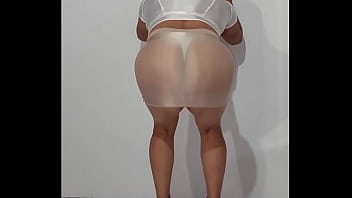 Modelando Mi Faldita Transparente Y Se Me Ve La Tanga