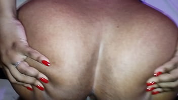 Morena Rabuda X Moreno Pau Grosso