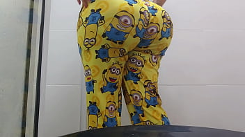 Compilacion De Videos De Mi Madrastra Meando Que Buen Culo Tiene