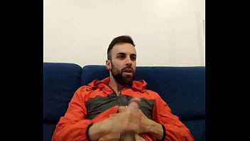 Me Pajeo Delante De Mis Amigos