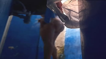 Madrastra Culona Le Encanta Masturbarse En La Ducha