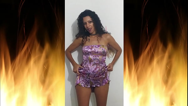 Jade, Linda E Provocando