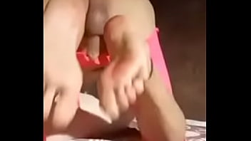 Cómo Toda Una Putita - anal, dildo, fetish, foot, feet, pies, tacones - Video 722058