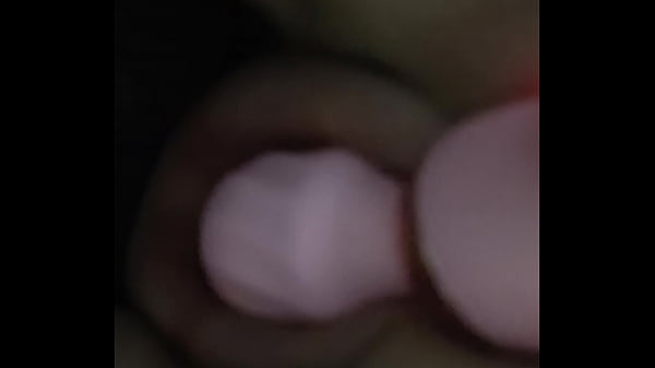 Buceta Engolindo Vibrador