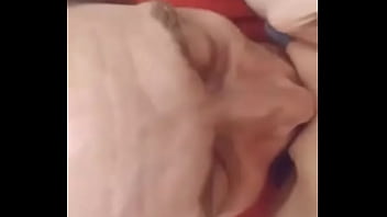 Me Mopping Up Girlfriend' Pussy 01