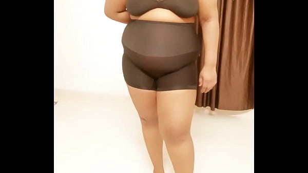 Latina Sexy Lady Showing Boobs - latina, maid - Video 625039