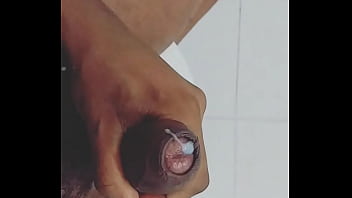 Punheta No Banheiro Do Trabalho - punheta, no-trabalho - Video 715248