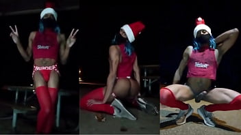 Bouncin Bubble Booty Femboy Public Twerk (christmas/ New Year Special)