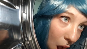 Her Naked Butt Got Stuck In The Washing Machine