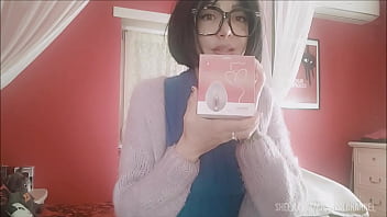 Chantal Squirt With Her New Sex Toy - sexy, milf, rough, bra, amateur, homemade, squirting, solo, lingerie, dirty, whore, voyeur, beauty, - Video 604406