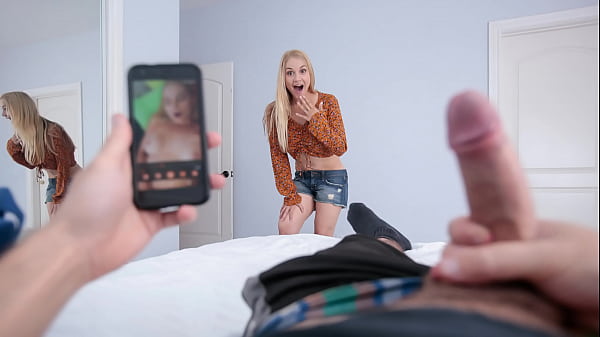 Stepson Helps His Horny Stepmom To Use Social Media For Sexting - Cheatermom