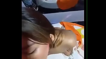 Flaquita Golosa Y Mamona