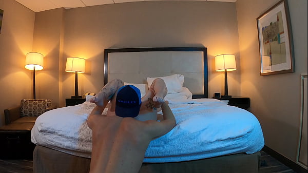Eating 20 Year Old Woman' Pussy