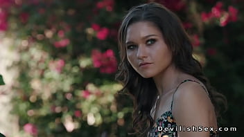 Nature Photographer Hard Fucks Brunette Teen