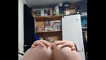 Erstes Mal Bissel Twerking/arschwackeln~