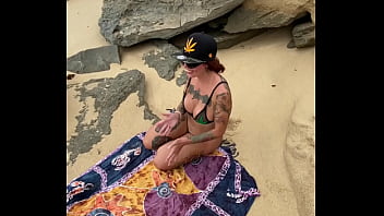 Sexo Público Real - Dei Até O Cuzinho Na Praia