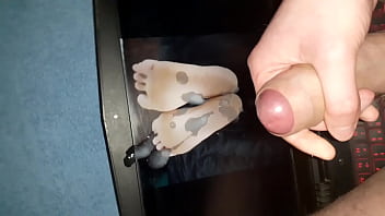 Cum Tribute From Cummer593 On My Feet