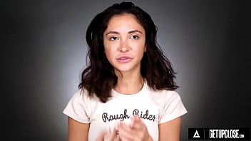 Up Close - How Women Orgasm With Petite Jane Wilde! Intense Eye Rolling Hitachi Orgasm! Full Scene