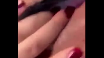 Tocandome Solita Yo Mili