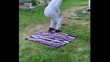 Diaper Fag Bouncing On A Plug