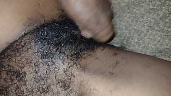 Nega No Meu Quarto Enfiando O Dedo Na Buceta Preta