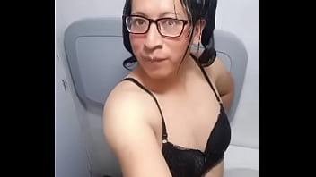 Mamada A Un Amigo - teen, boquete, mamada, trasvesti, femboy, chupando-verga, rica-mamada - Video 621022