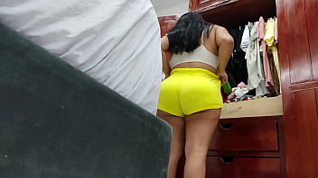 Filmando A Mi Amante Mientras Se Cambia De Ropa