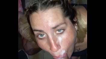 Rubia La Chupa Bien Rico - cumshot, cum, blonde, slut, amateur, deepthroat, girlfriend - Video 543160