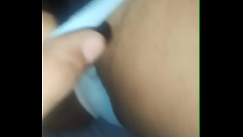 Encuentro A Mi Vecina Mojadita