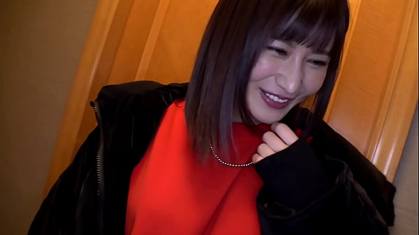 part2 【音でヌケる喉奥フェラ】美女_美乳_美尻なパーフェクト女！！感じすぎてダダ洩れ大量無限潮！！男根をしゃぶり尽くすスジガネ入りのベロ使い無限大フェラ痴王！！ はじまったらもうチ●コは離さない！！ ローリングとバキュームで男を100%イカせる！！ エッチな水着でオイルマシマシ、Gカップ美女を味わい尽くすッ！！