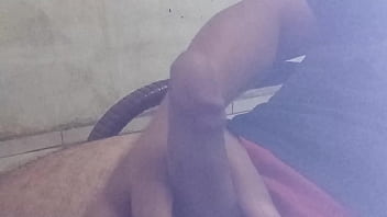 Com Tesão ,galo Duro.