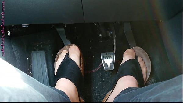 Nylon Feet And Toe Separators In The Car