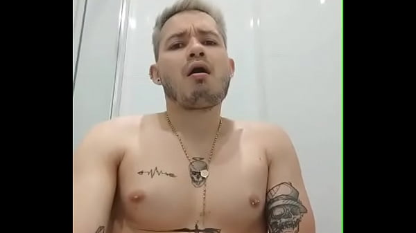 Rick Evans Se Hace Una Paja En El Ba_o