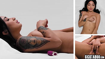 Asian Milf With Perfect Body Avery Black Pleased Herself And Masturbated