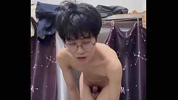 黄金海 - Young, Soloboy - Teen - 2025 - Amazing - Session - Video 594828
