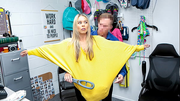 Shoplifter Teen Acts Like She' Pregnant - Shopliftersex