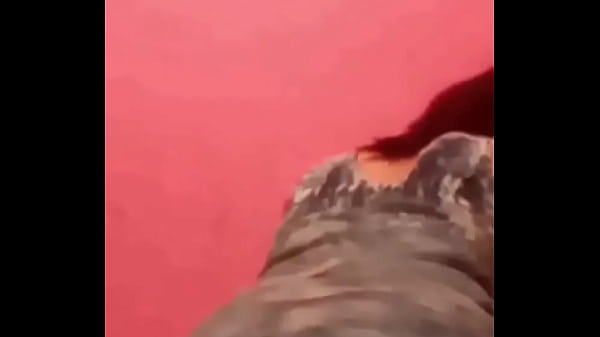 Perrita Peruana Mueve Rico El Culo