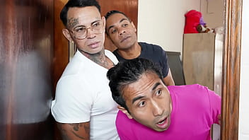 Melhores Amigos Comeram Minha Madrasta Por Causa De Uma Aposta.