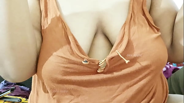College Student Showing Sexy Tits