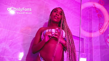 Latina Gets Horny While Showering