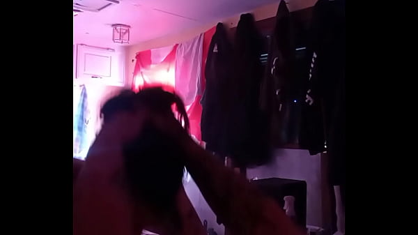 Sucking A Deep Load