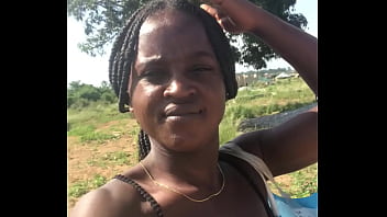 Crazybitch Enjoys Twerking Her Big Ass Outdoor