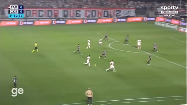 Welington Rato Cortando Bem Para Esquerda